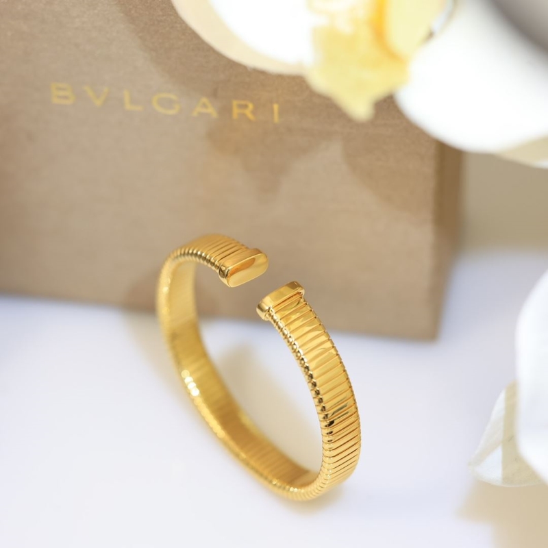 Bv1g*ai bracelets